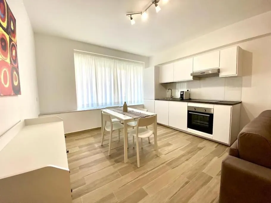 Appartamento Un Raggio di Sole al Massimo Palermo 0*,  Italia